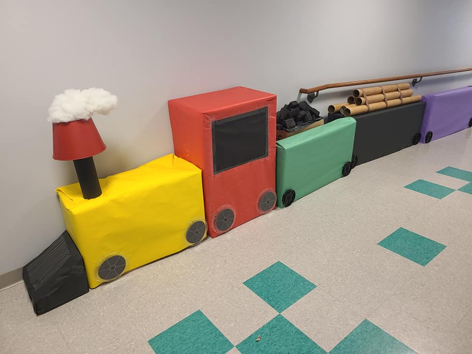 Classroom Train-Themed Decoration Ideas