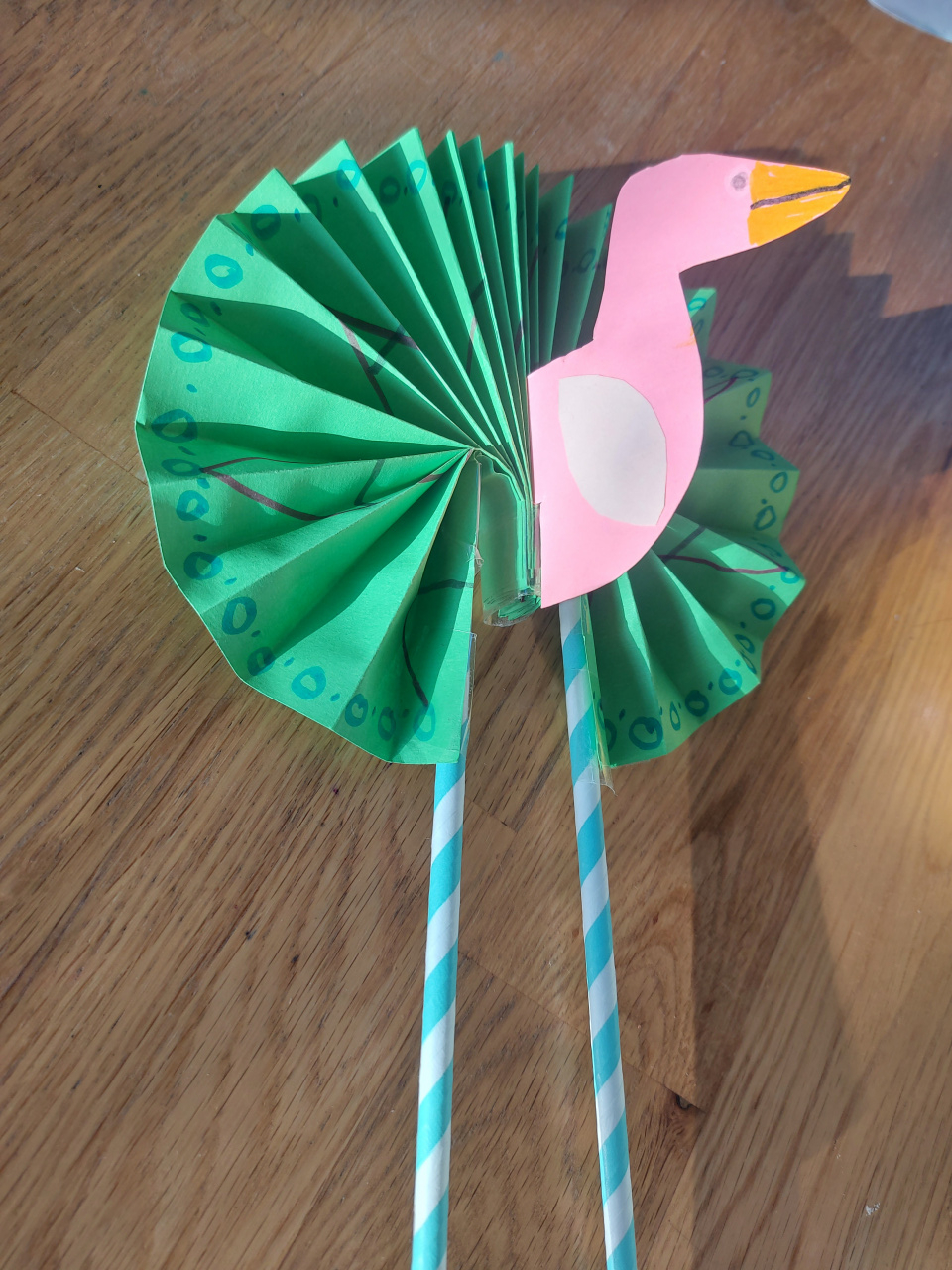 Folded bird tail fan
