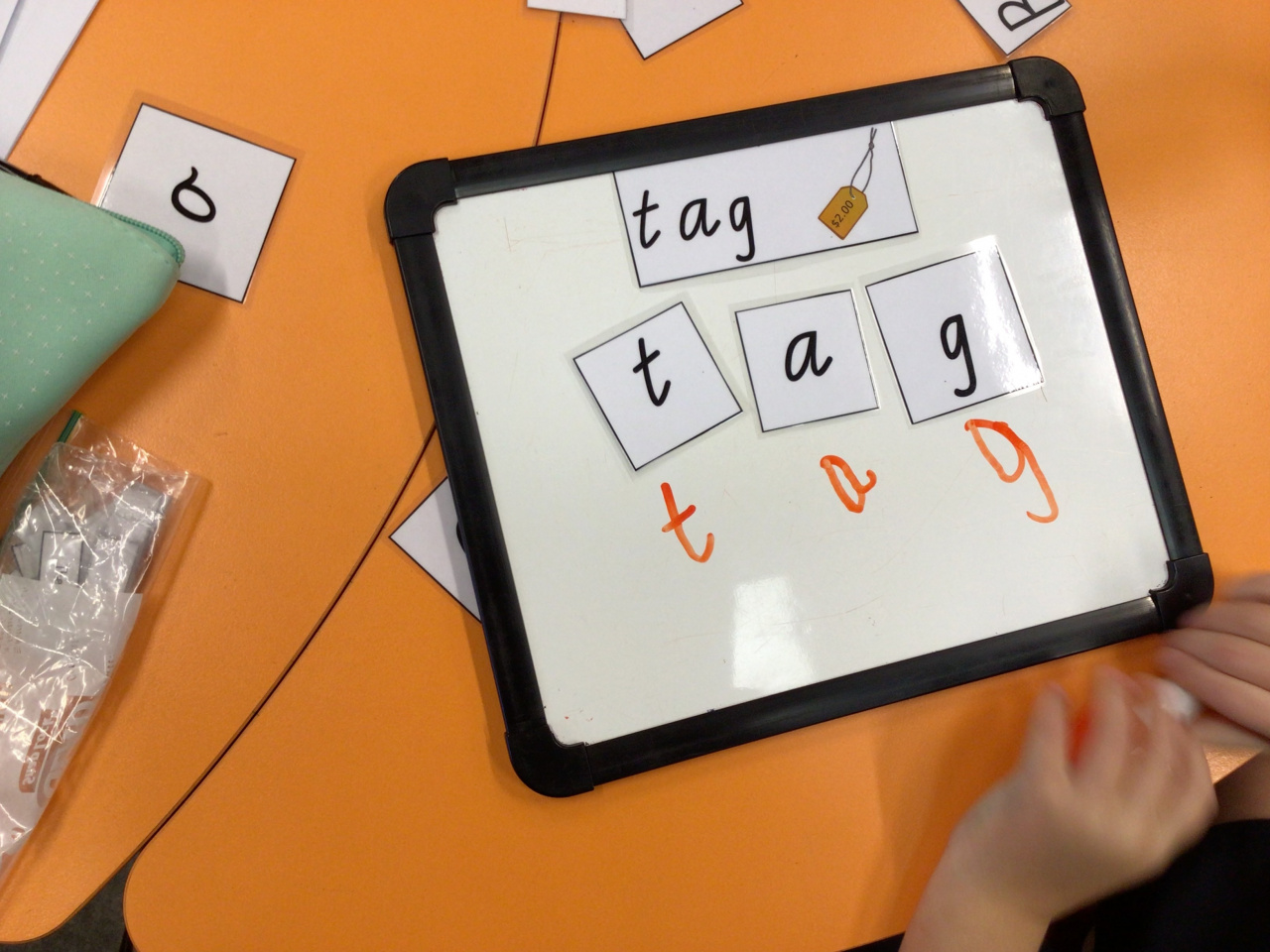 CVC word match with cards + whiteboards + pictures
