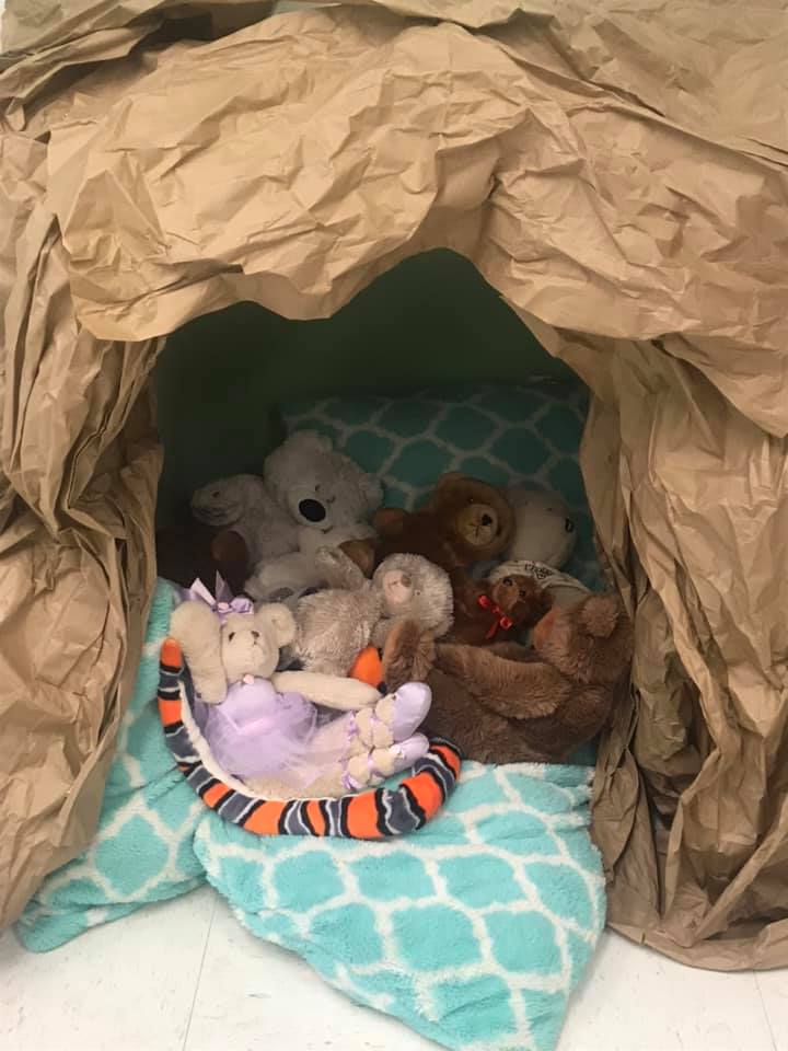 preschool bear hibernation project