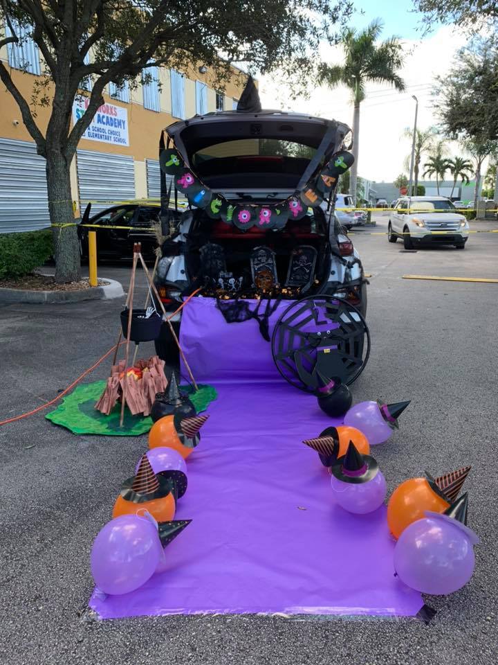 Frighteningly Fun Halloween Car Decorations Ideas
