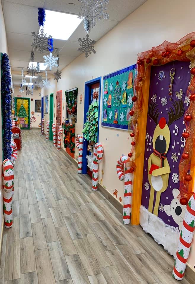 Preschool Holiday Door Decorations. TeachersMag.com