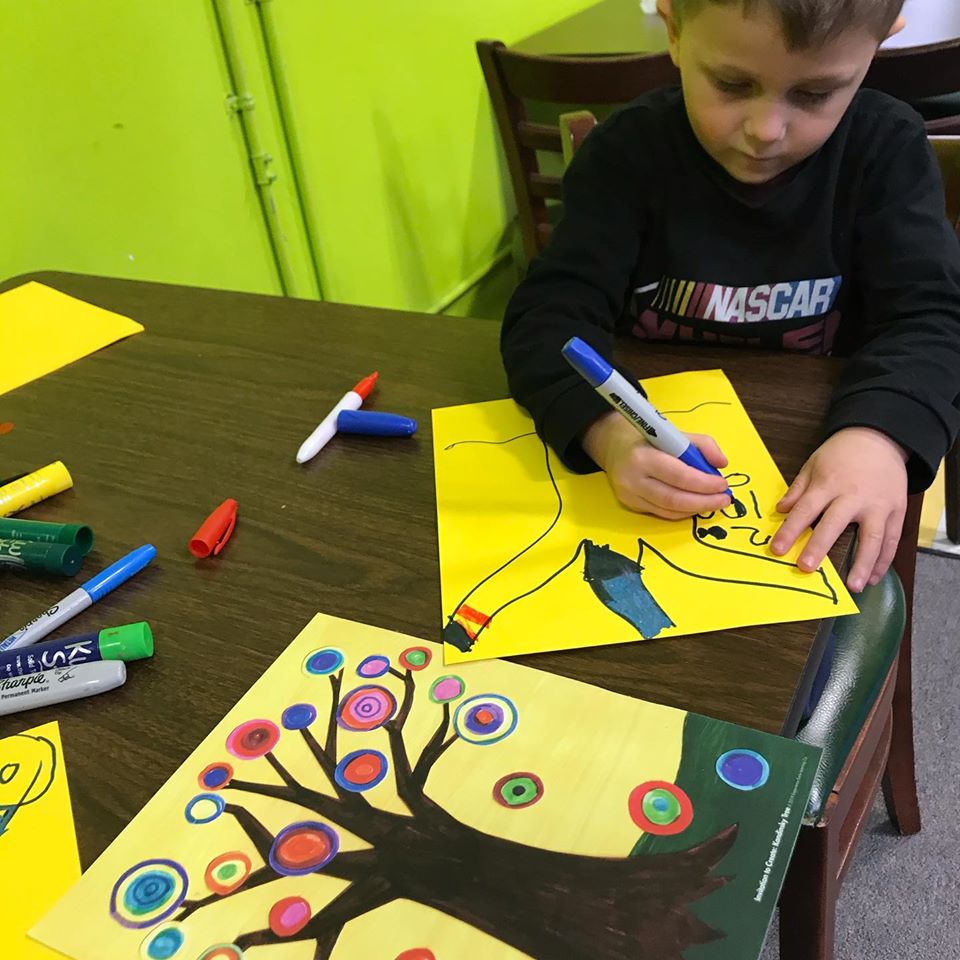 Making Watercolor Paintings From Dried-Out Markers Art Activity for Young Children