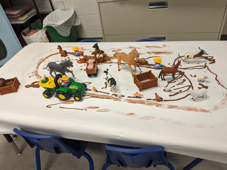 "Mud Farm," Sensory Play Activity for Preschoolers