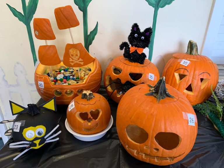 Pumpkin Decorating Contest in Preschool | TeachersMag.com